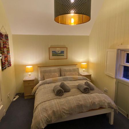 Cobbler'S Cottage At Kindrochet, Strathtay Pitlochry Bagian luar foto